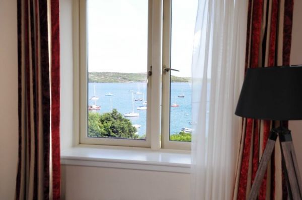 SEAVIEW WINDOW