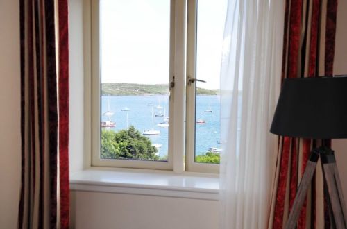 SEAVIEWWINDOW