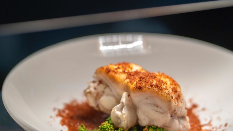 51f9333e-dab8-40de-b07f-3a0273d82cf8